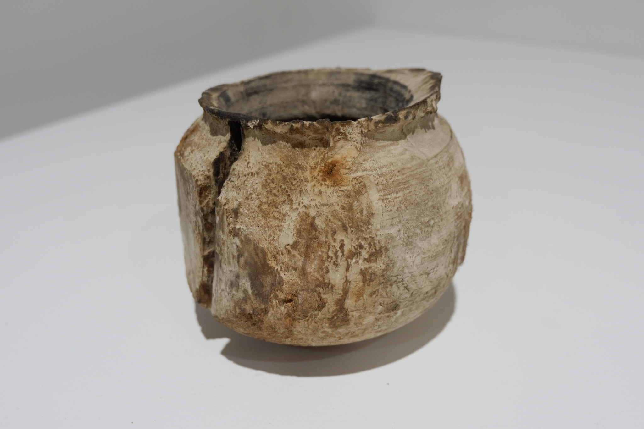 督田昌巳 平壺 – Goyo Gallery