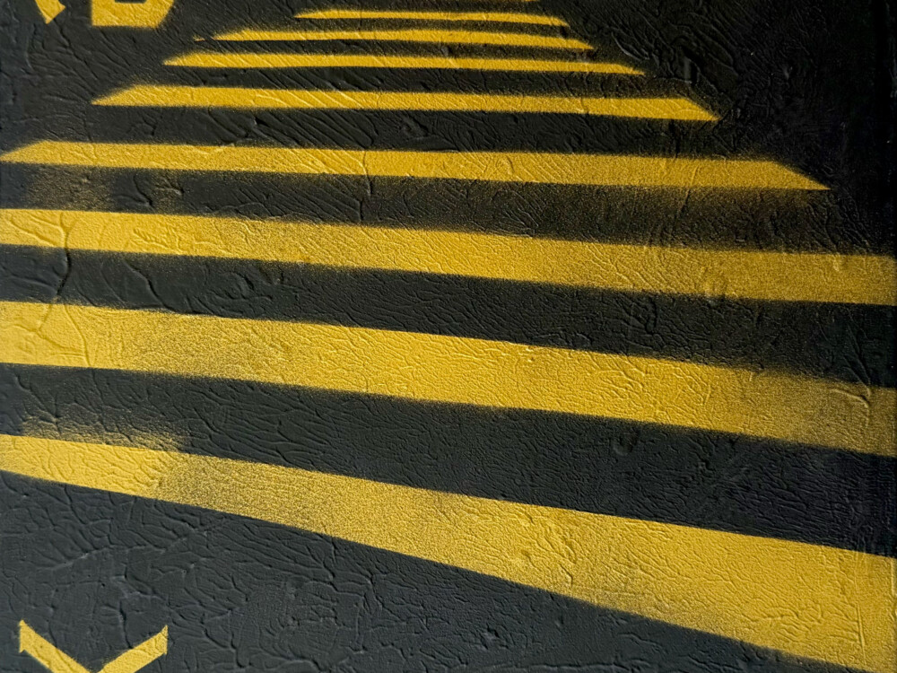 X ING – Toward the Vanishing Point